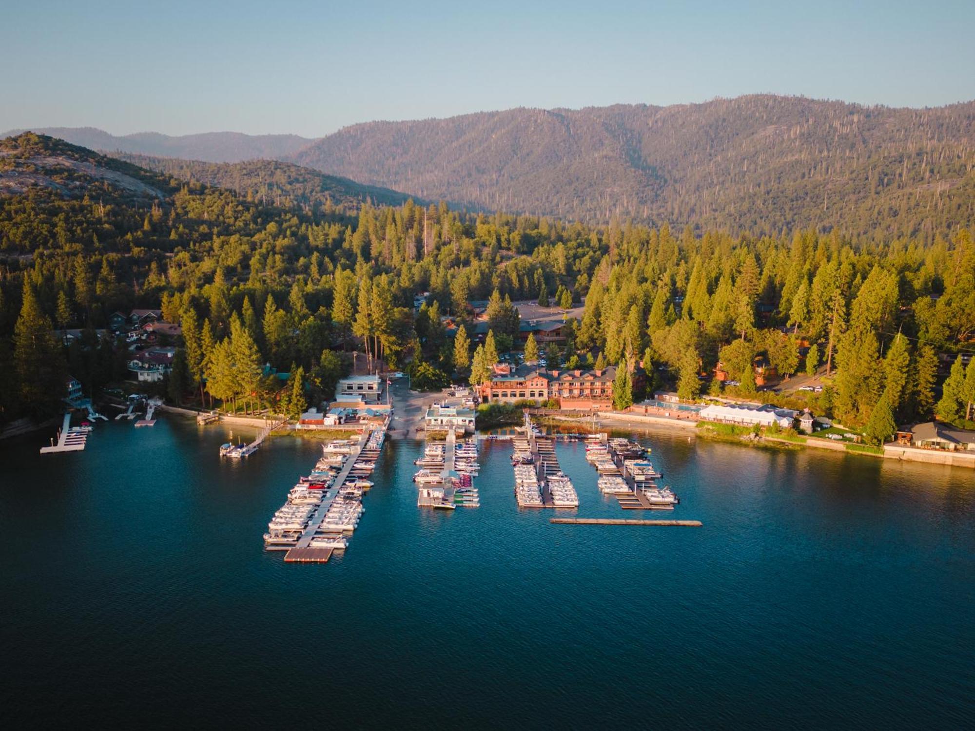 The Pines Resort & Conference Center Bass Lake Exterior foto